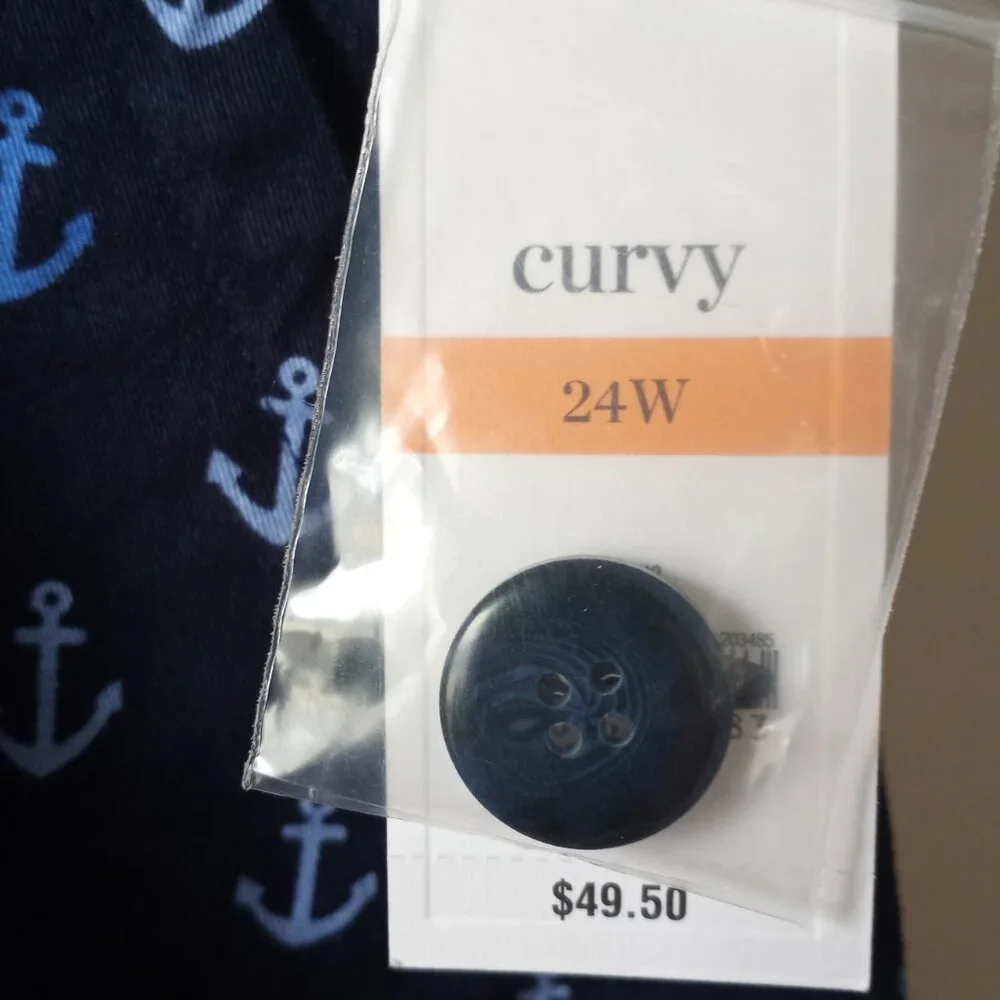 'crown & ivy' 24W Curvy Short Navy/Blues Anchor NWT - Picture 9 of 10